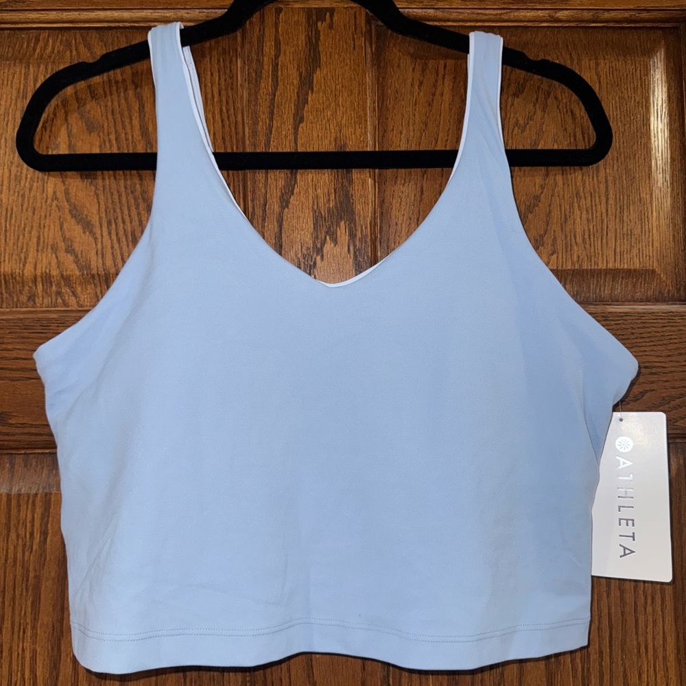 Athleta Transcend Tipped V Crop Bra in Soft Blue